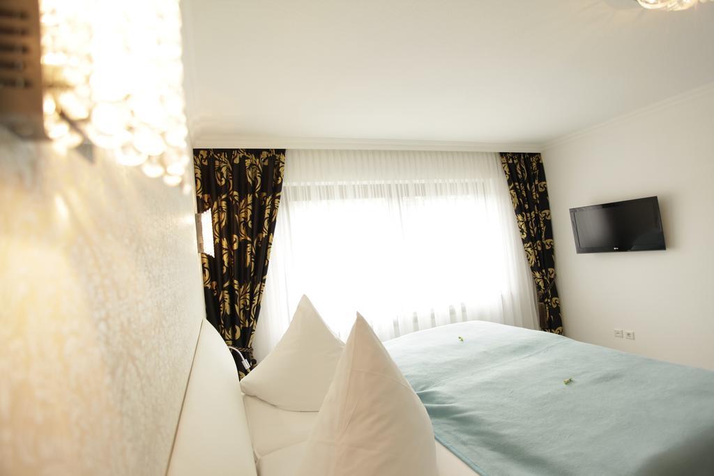 Hotel Wulff Бад-Зассендорф Экстерьер фото